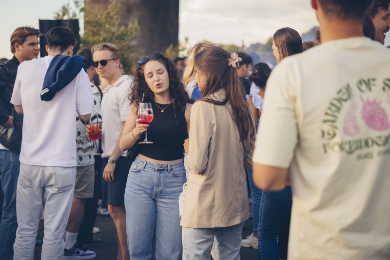 240908-weinufer-stadtstrand-0589